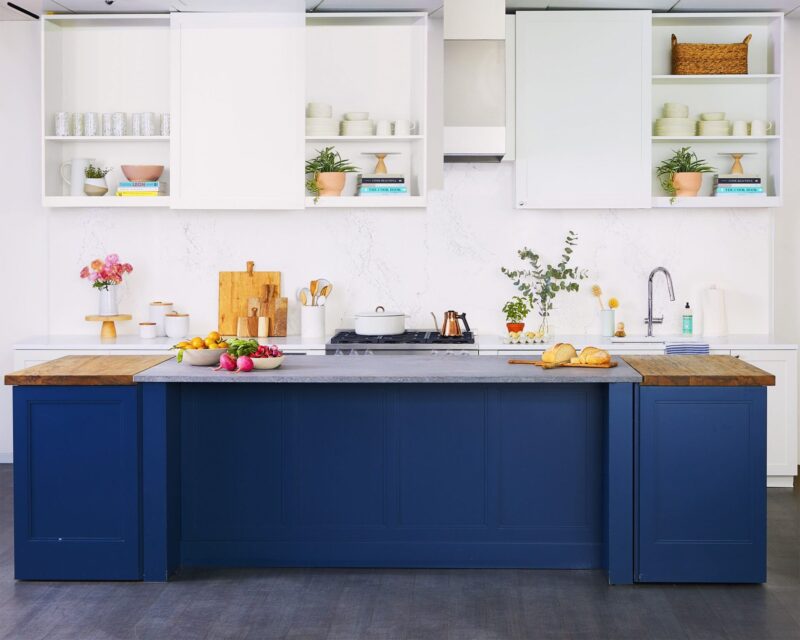Blue Kitchen Cabinets: A Bold and Modern Design Choice