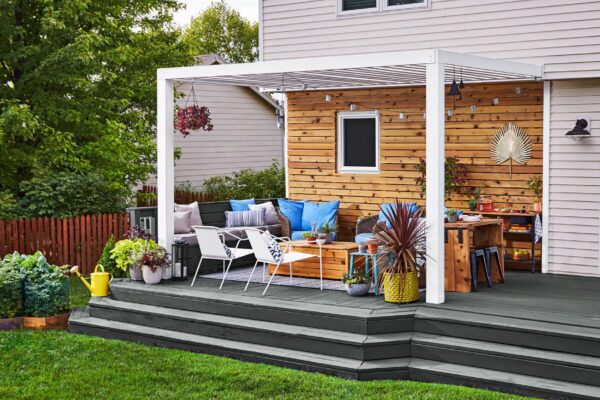 Maximize Your Sloped Backyard with These Deck Design Ideas
