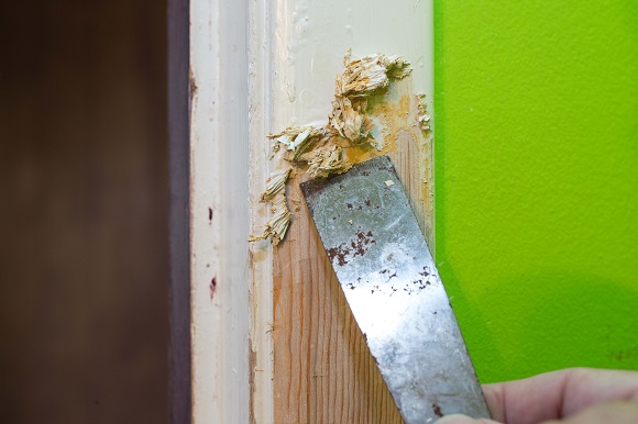 Revive Your Woodwork: Effective Methods to Strip Paint From Wood