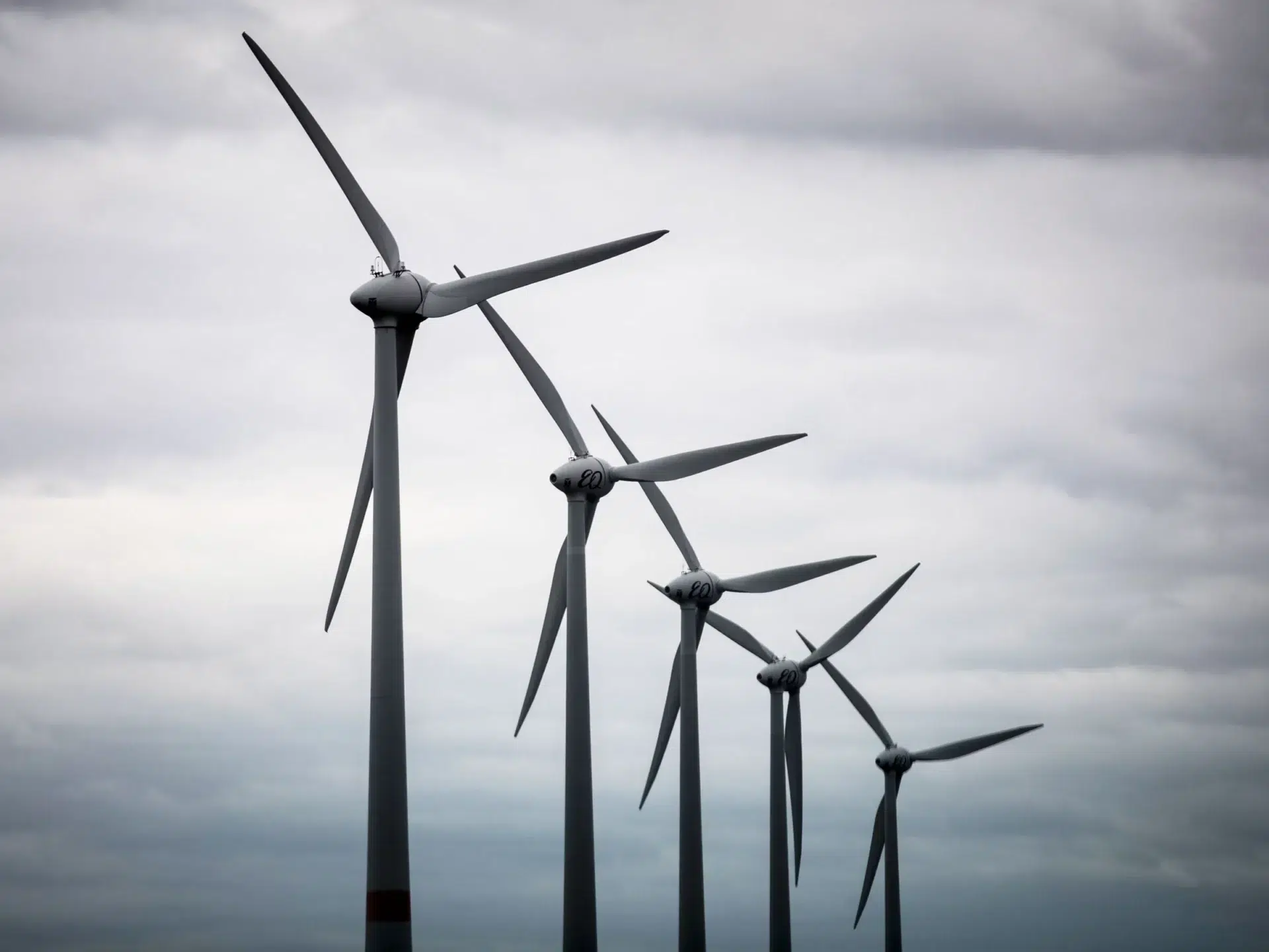Breaking Down the Numbers: Calculating the Energy Output of Wind Turbines