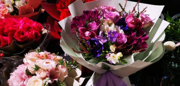 Flower Etiquette: Tips for Sending the Perfect Message
