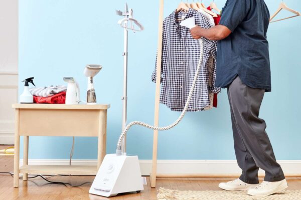 The Ultimate Guide to Finding the Best Clothes Steamers