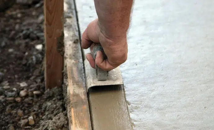Step-by-Step Guide to Crafting a Concrete Surface Finish